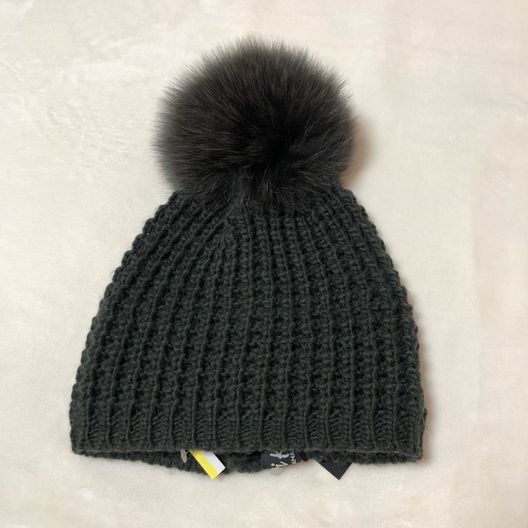 Kyi Kyi PomPom Fox fur hat/beanie - Picture 3 of 5